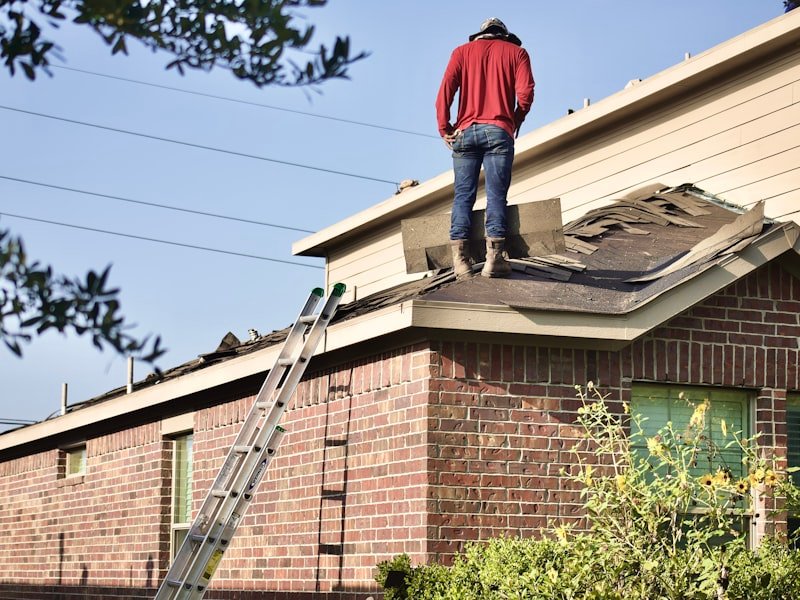 Roofing tear-off and shingle disposal in a roll-off bin